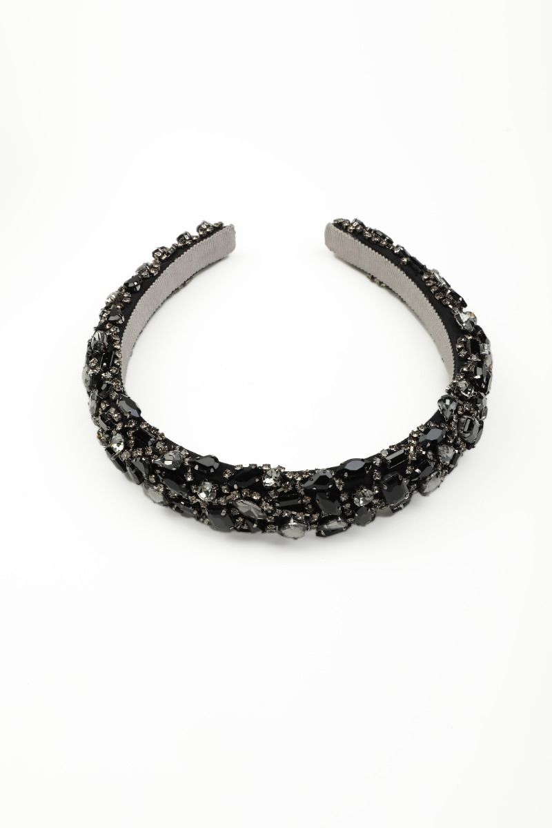 Black stones headband
