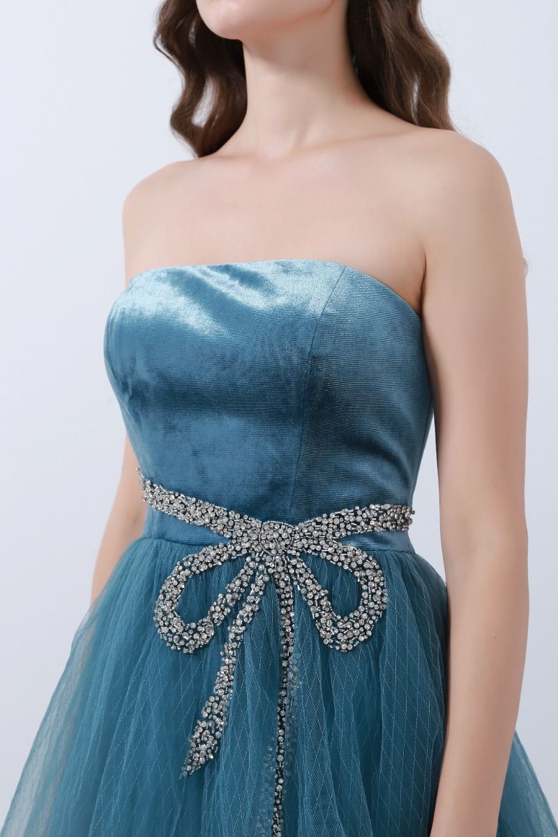 Embellished bow dress