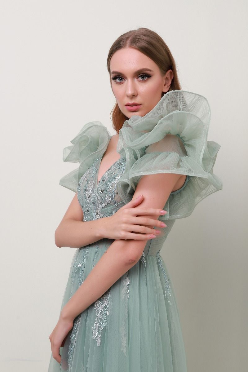 Embellished flower applique 