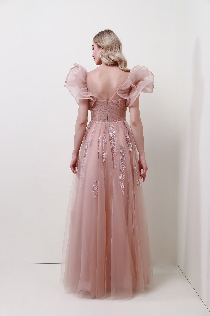 Embellished flower applique 