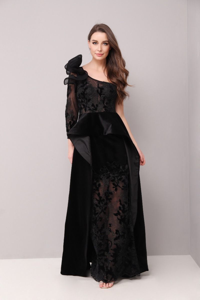 Statement ruffled shoulder dress