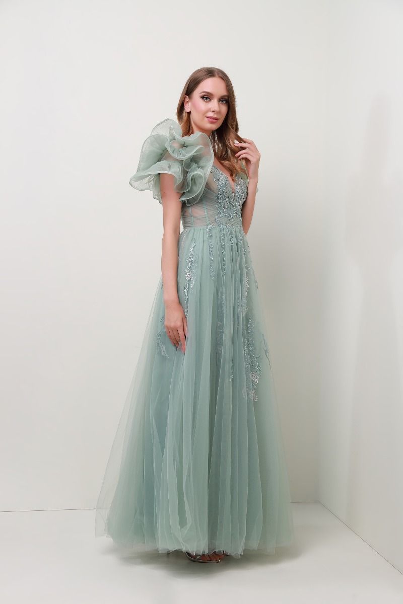 Embellished flower applique 