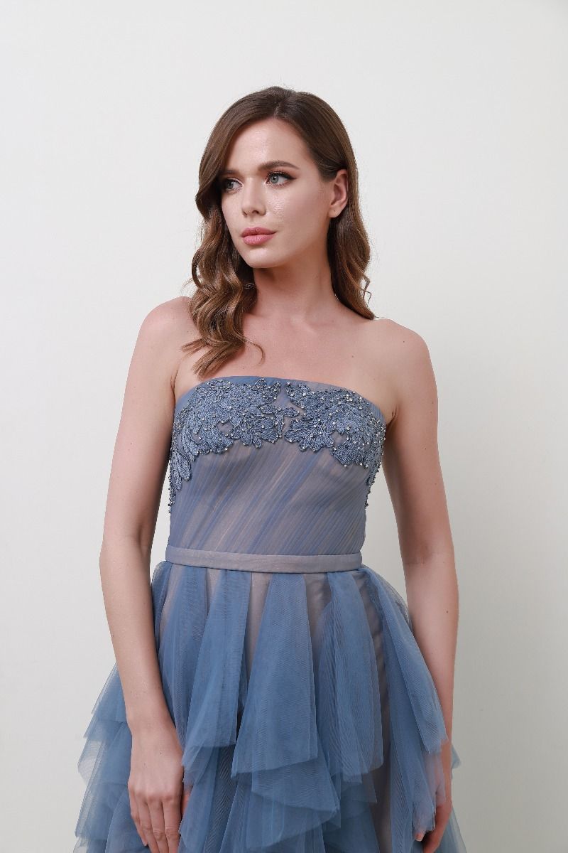 Ruffles & layers tulle dress