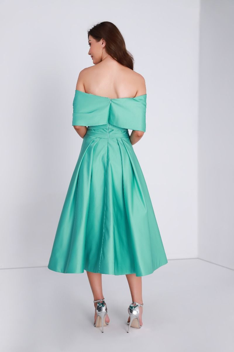 Off shoulder midi dress