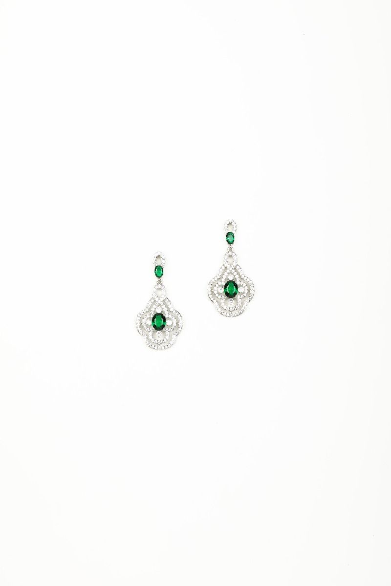 Flower shape earrings 