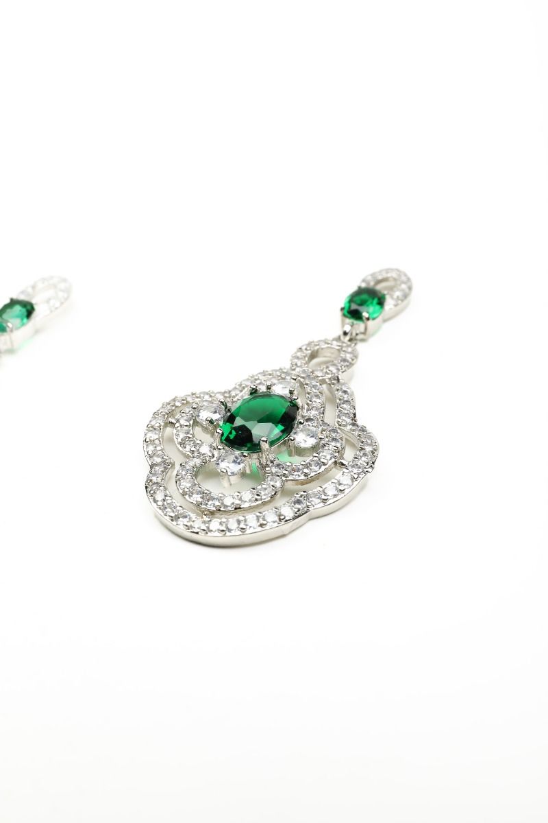 Flower shape earrings 
