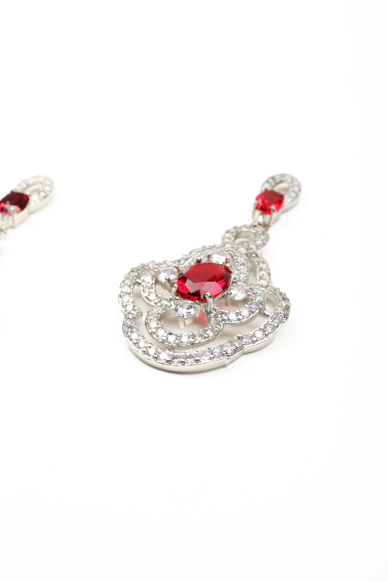 Flower shape earrings 