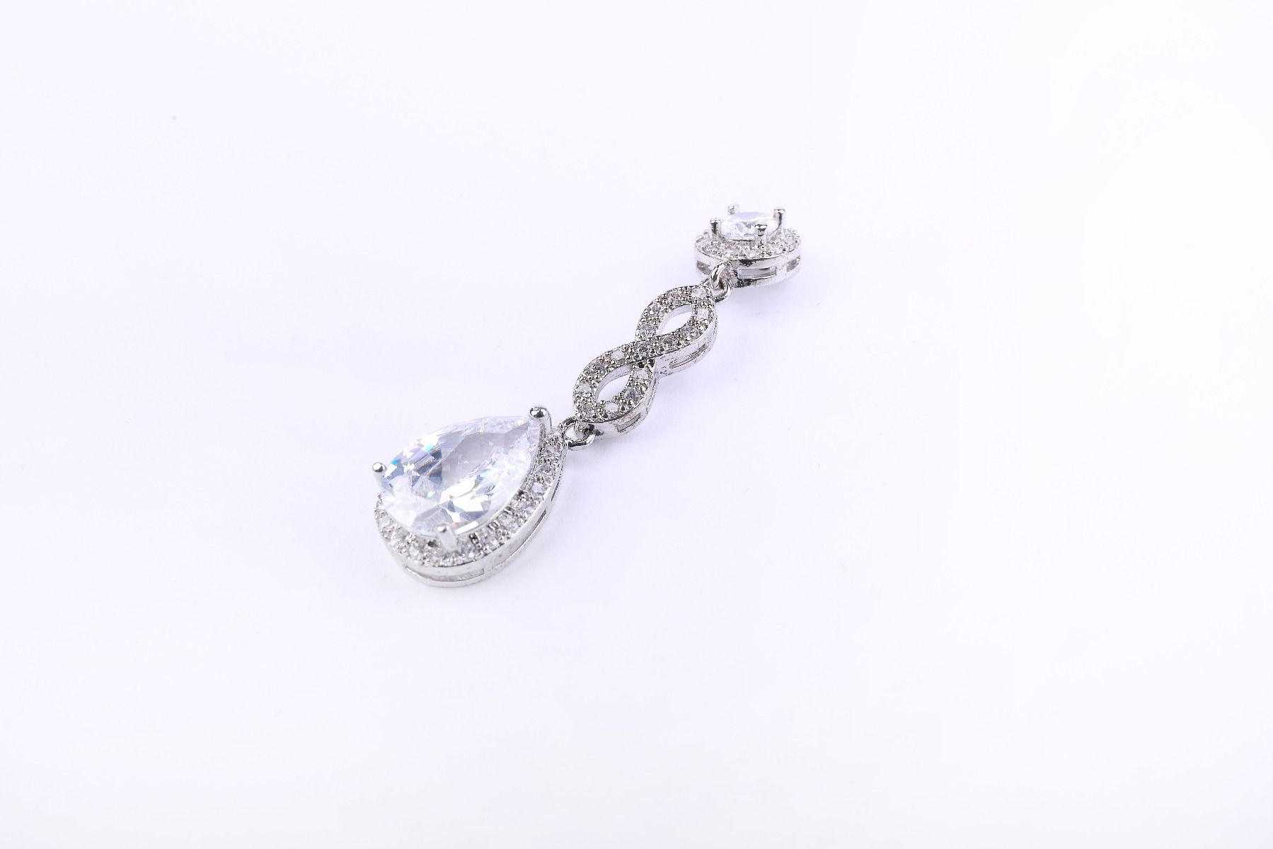 Rhine stone embellishment earrings