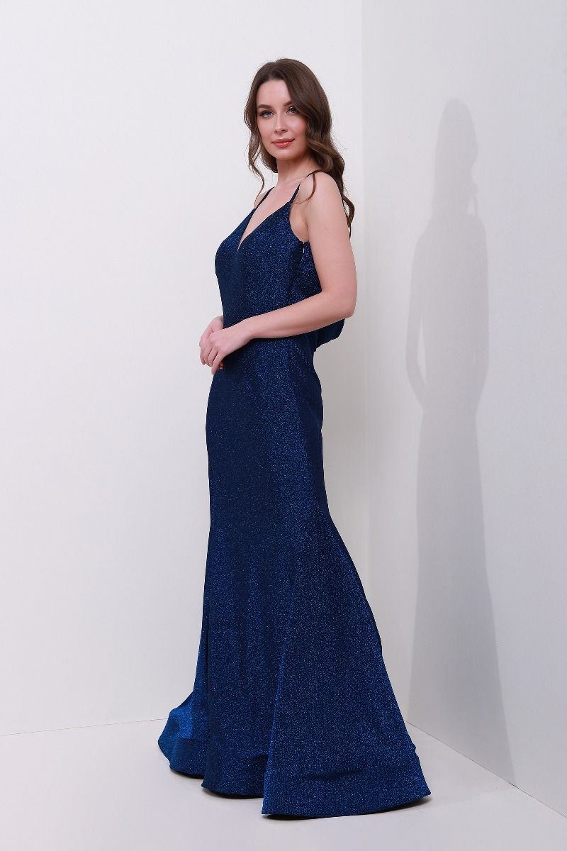 Drapped back dress