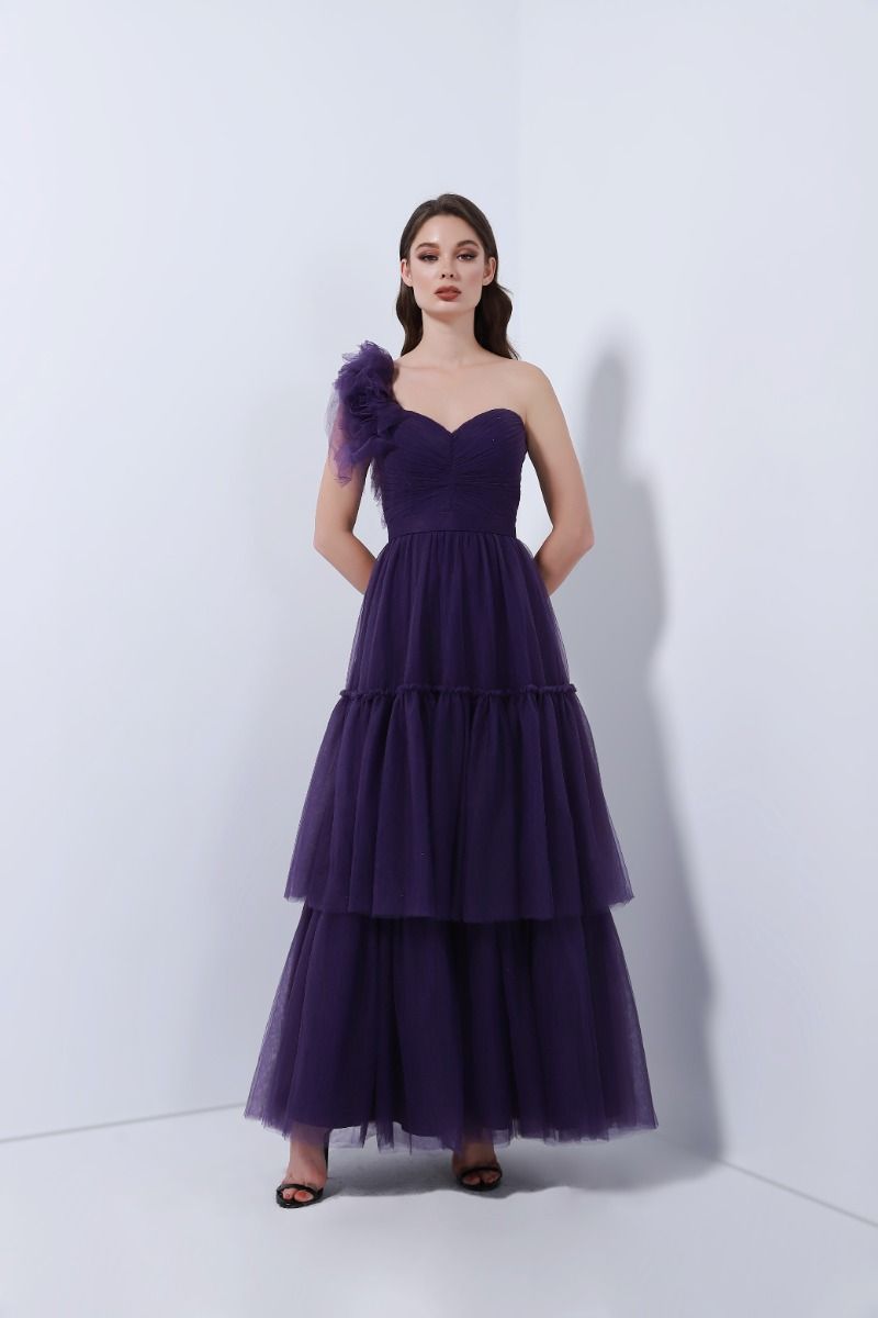 Ruffled one-shoulder dress