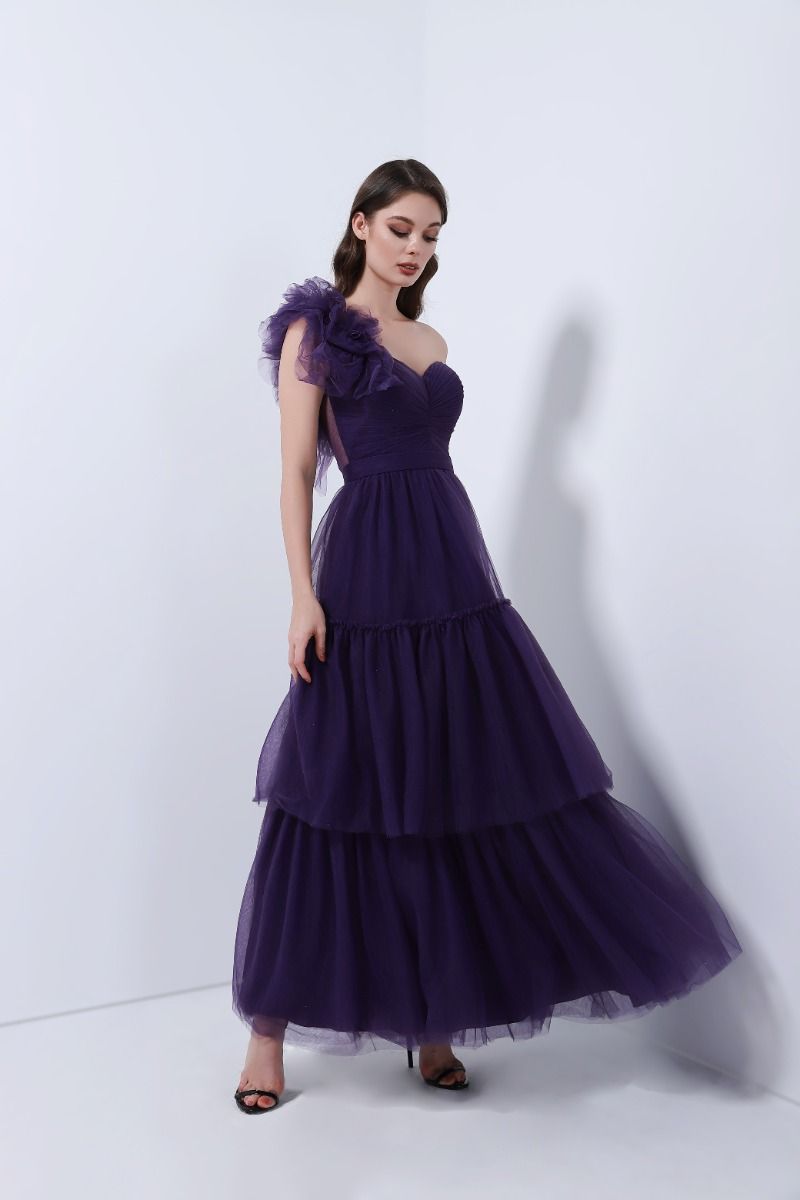 Ruffled one-shoulder dress