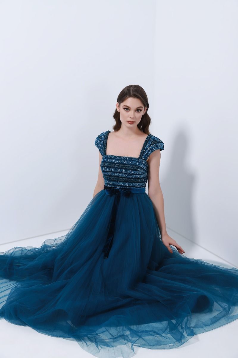 Sequin embellishment dress