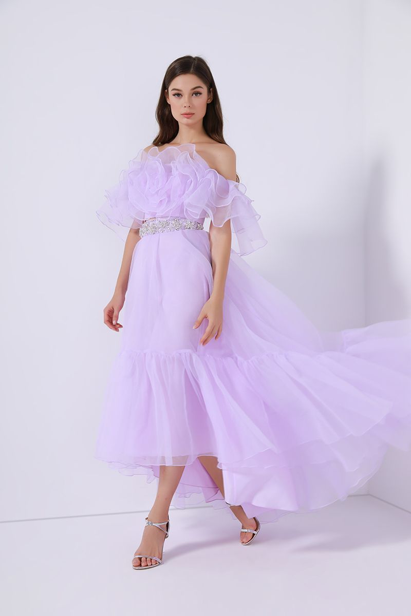 Statement ruffles set
