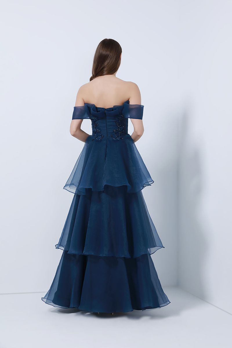 Off-shoulder layered dress