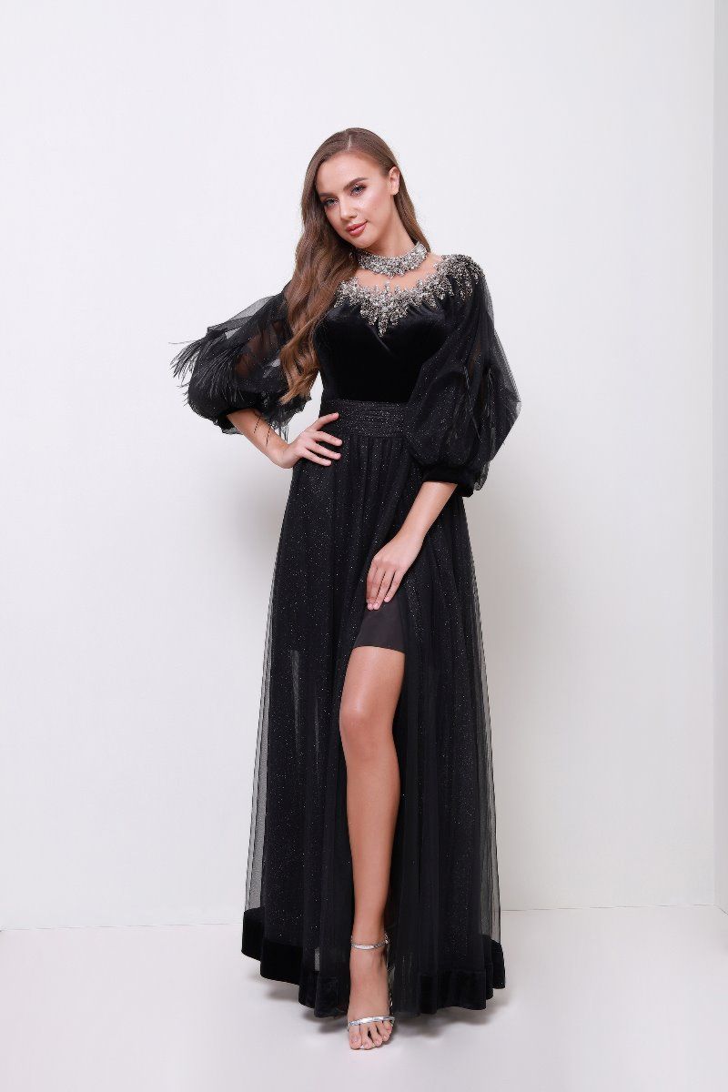 Embellished neckline dress