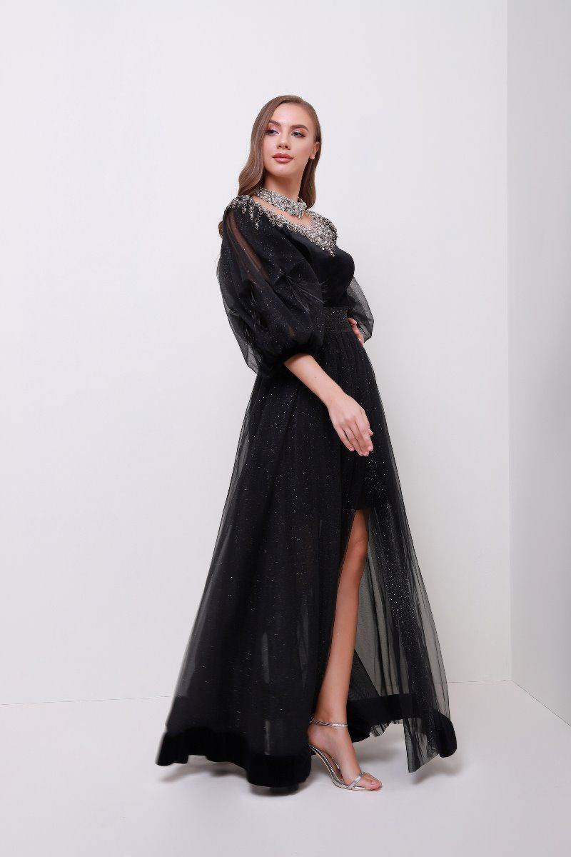 Embellished neckline dress