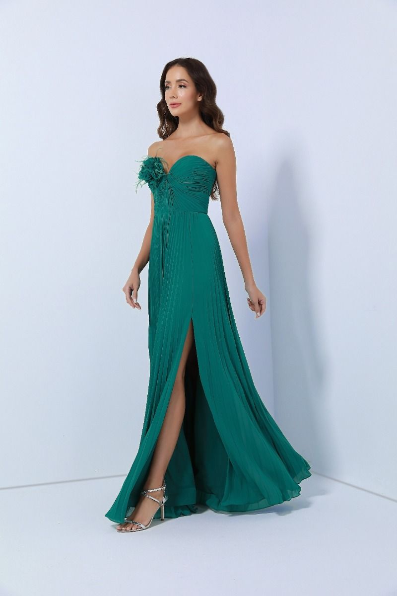 Sweetheart neckline chiffon dress