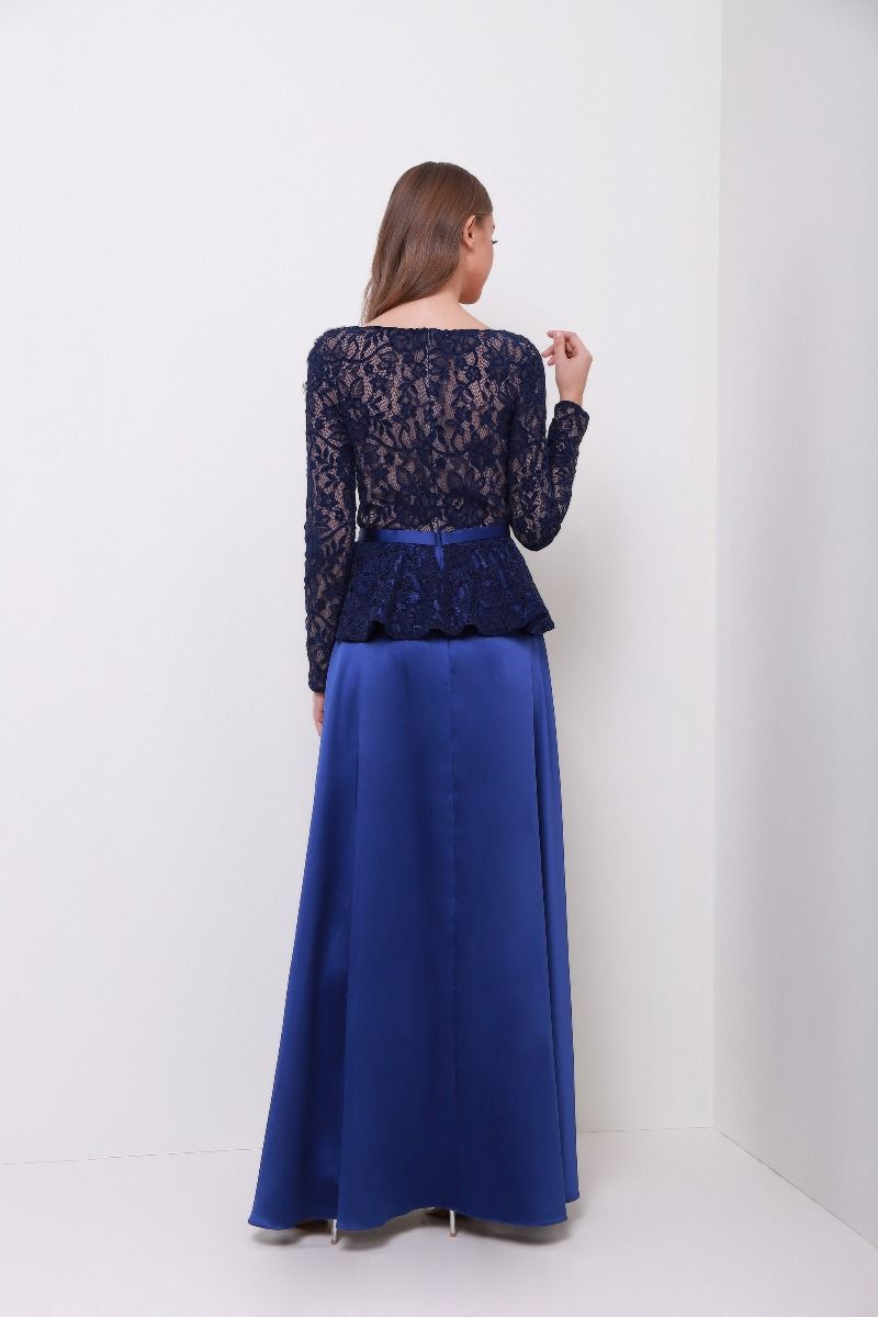 Embellished lace dress