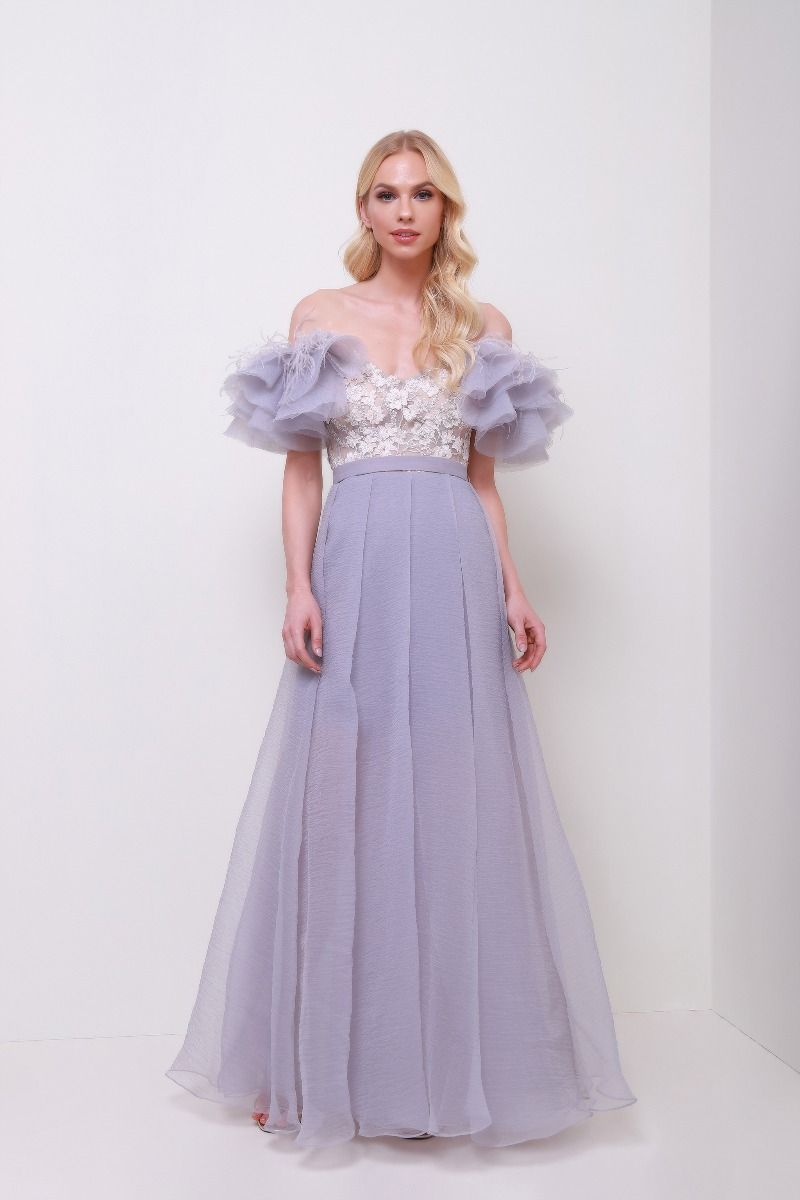 Off shoulder tulle dress