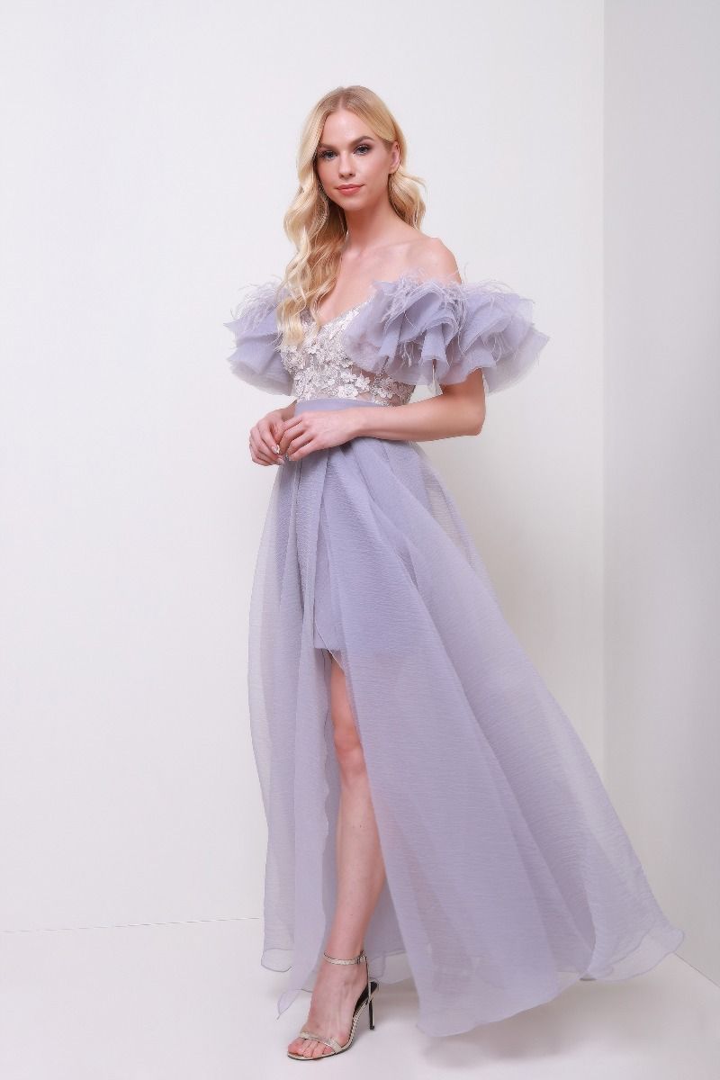 Off shoulder tulle dress