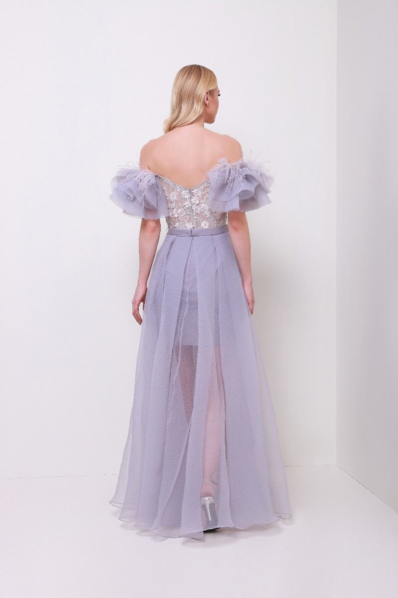 Off shoulder tulle dress