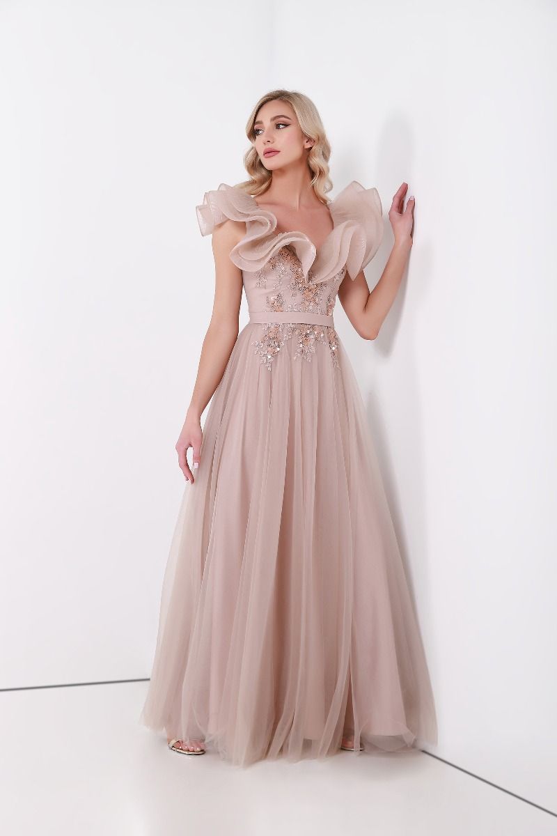 Unique ruffled neckline dress