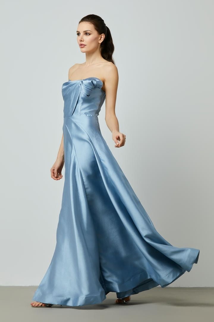 Statement bow dress