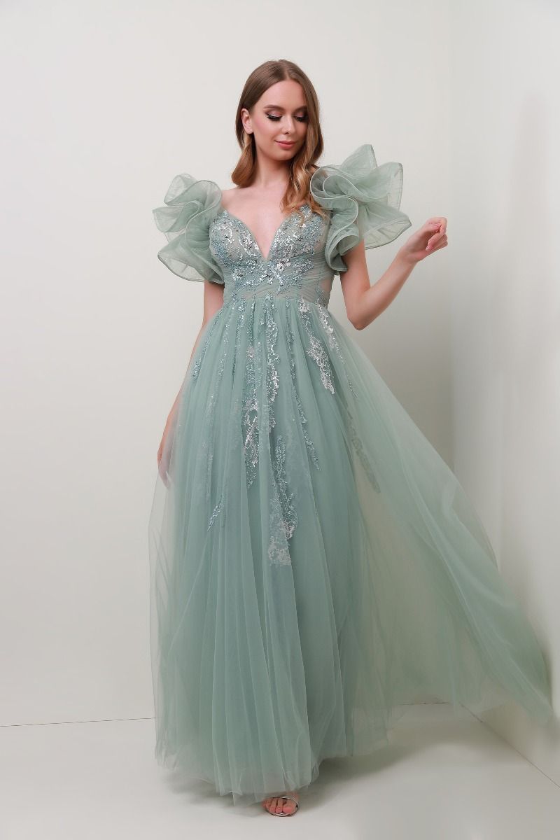 Embellished flower applique 