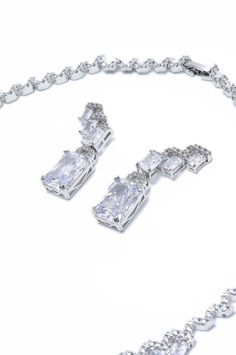 Silver big stones set
