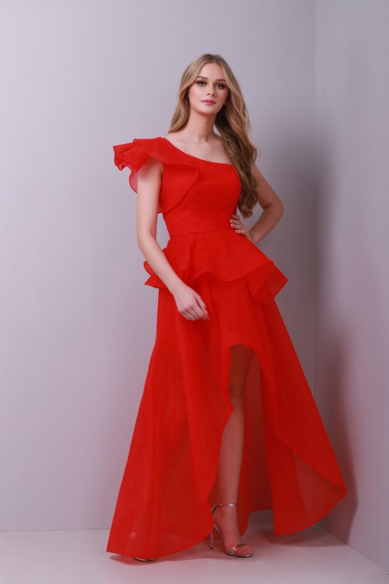 Hi-low one-shoulder dress